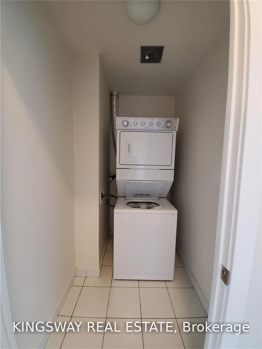 Th3-4011 Brickstone Mews, Mississauga, ON, L5B 0J7 - 12