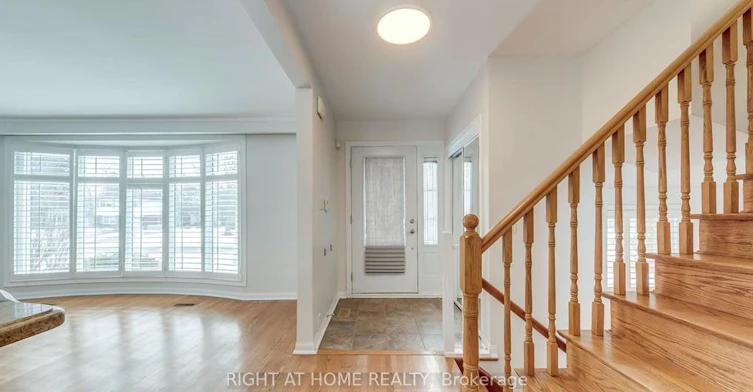 49 Rayne Avenue, Oakville, ON, L6H 1C1 - 5