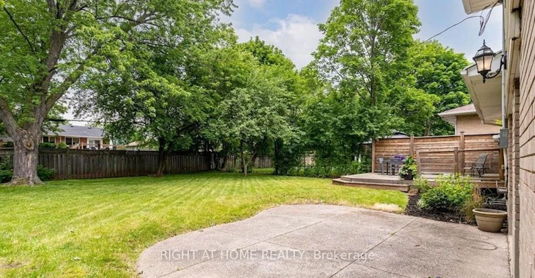 49 Rayne Avenue, Oakville, ON, L6H 1C1 - 3