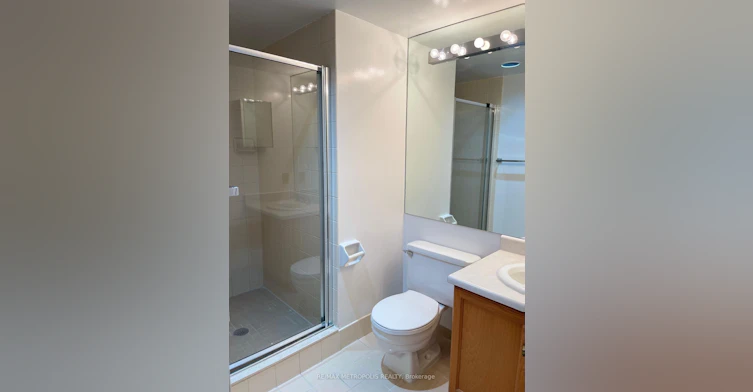 926-22 Southport Street, Toronto, ON, M6S 4Y9 - 7