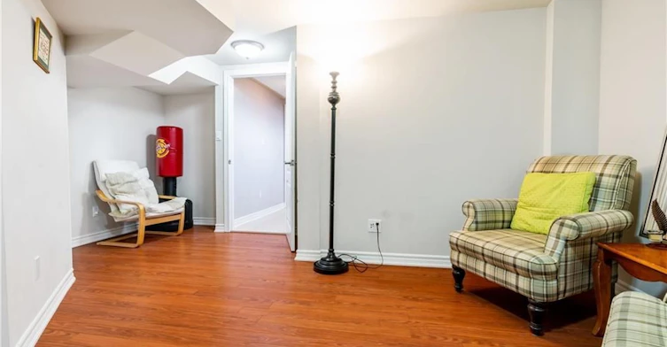 2384 Parkglen Avenue, Oakville, ON, L6M 4Y5 - 6