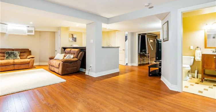 2384 Parkglen Avenue, Oakville, ON, L6M 4Y5 - 2