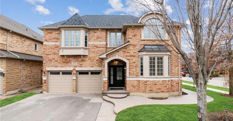 2384 Parkglen Avenue, Oakville, ON, L6M 4Y5