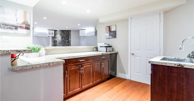 2384 Parkglen Avenue, Oakville, ON, L6M 4Y5 - 5