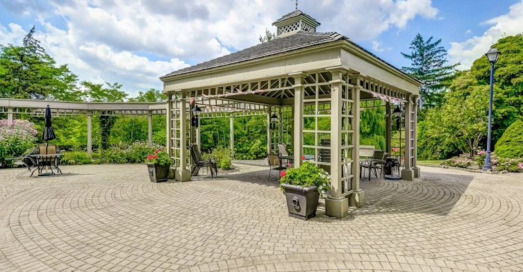 519-2511 Lakeshore Road W, Oakville, ON, L6L 6L9 - 29