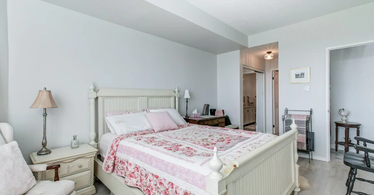 519-2511 Lakeshore Road W, Oakville, ON, L6L 6L9 - 17