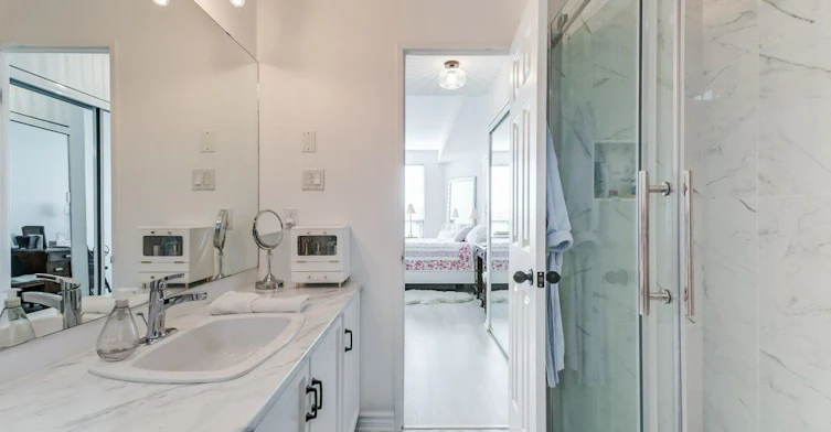 519-2511 Lakeshore Road W, Oakville, ON, L6L 6L9 - 18