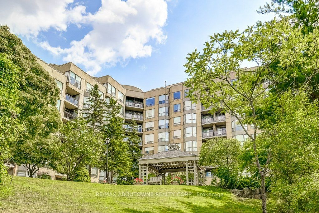 519-2511 Lakeshore Road W, Oakville, ON, L6L 6L9 - 31