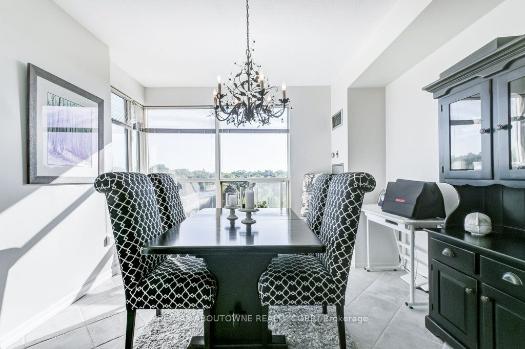 519-2511 Lakeshore Road W, Oakville, ON, L6L 6L9 - 12