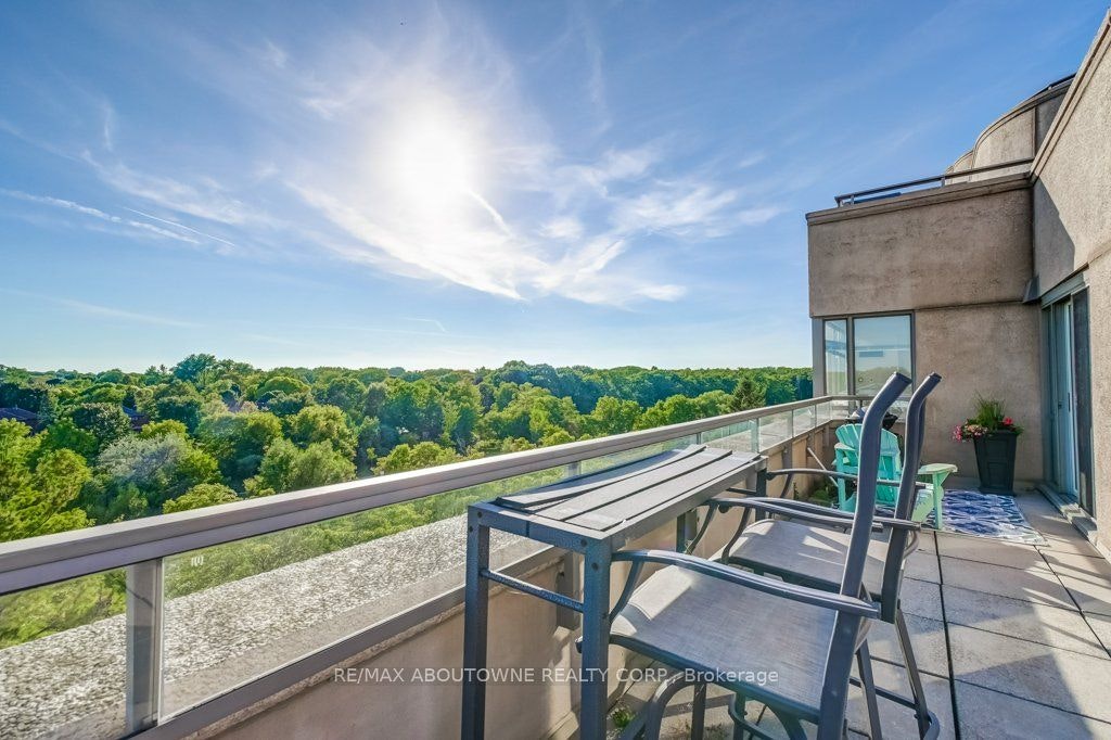 519-2511 Lakeshore Road W, Oakville, ON, L6L 6L9 - 11