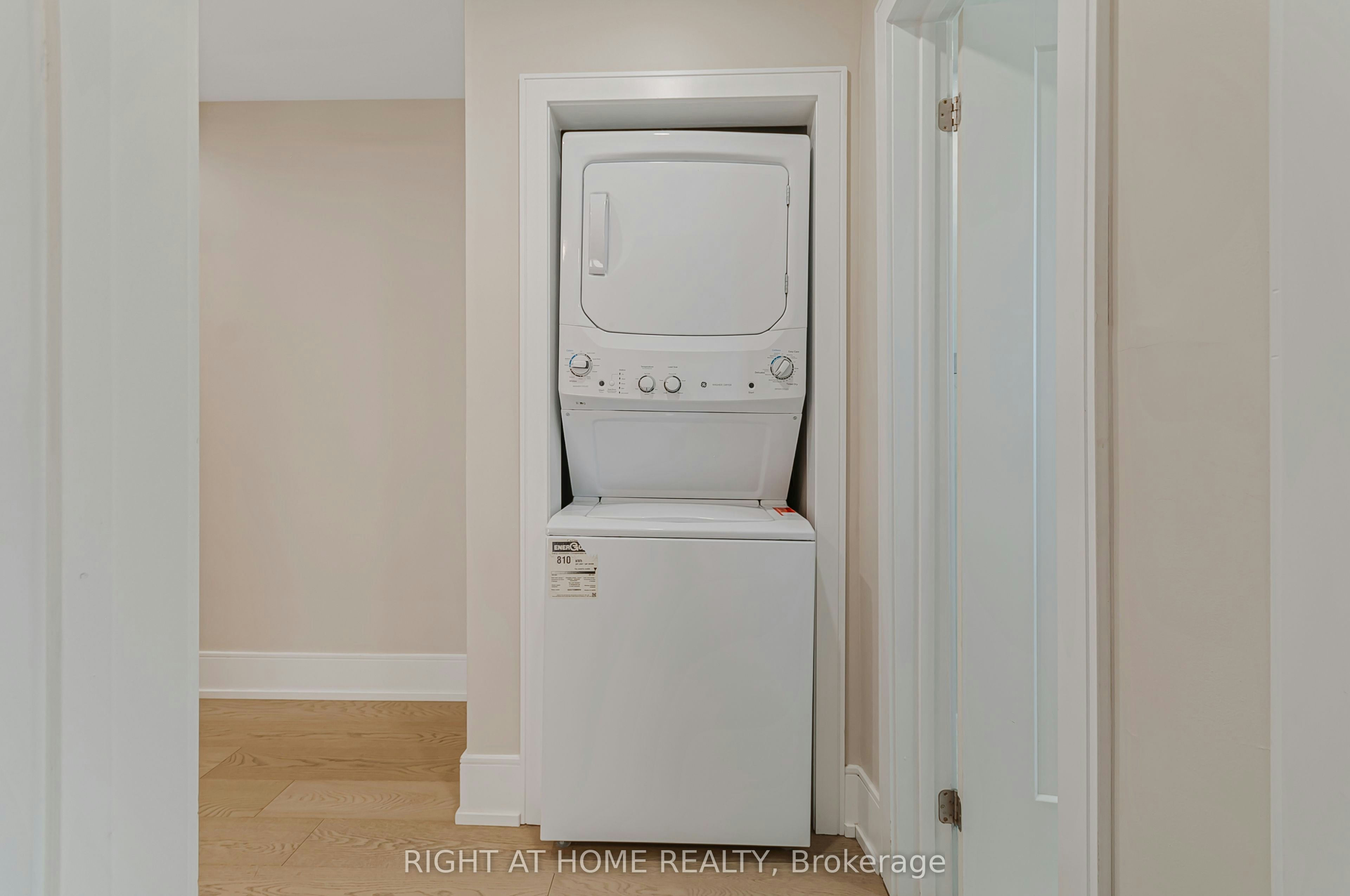 Main-128 Twenty Second Street, Toronto, ON, M8V 3M4 - 22