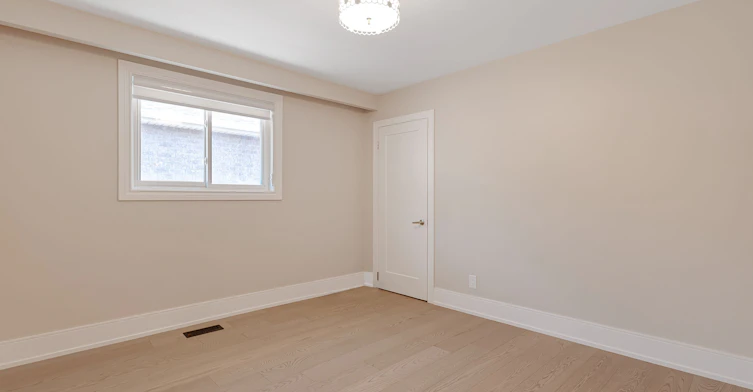 Main-128 Twenty Second Street, Toronto, ON, M8V 3M4 - 19
