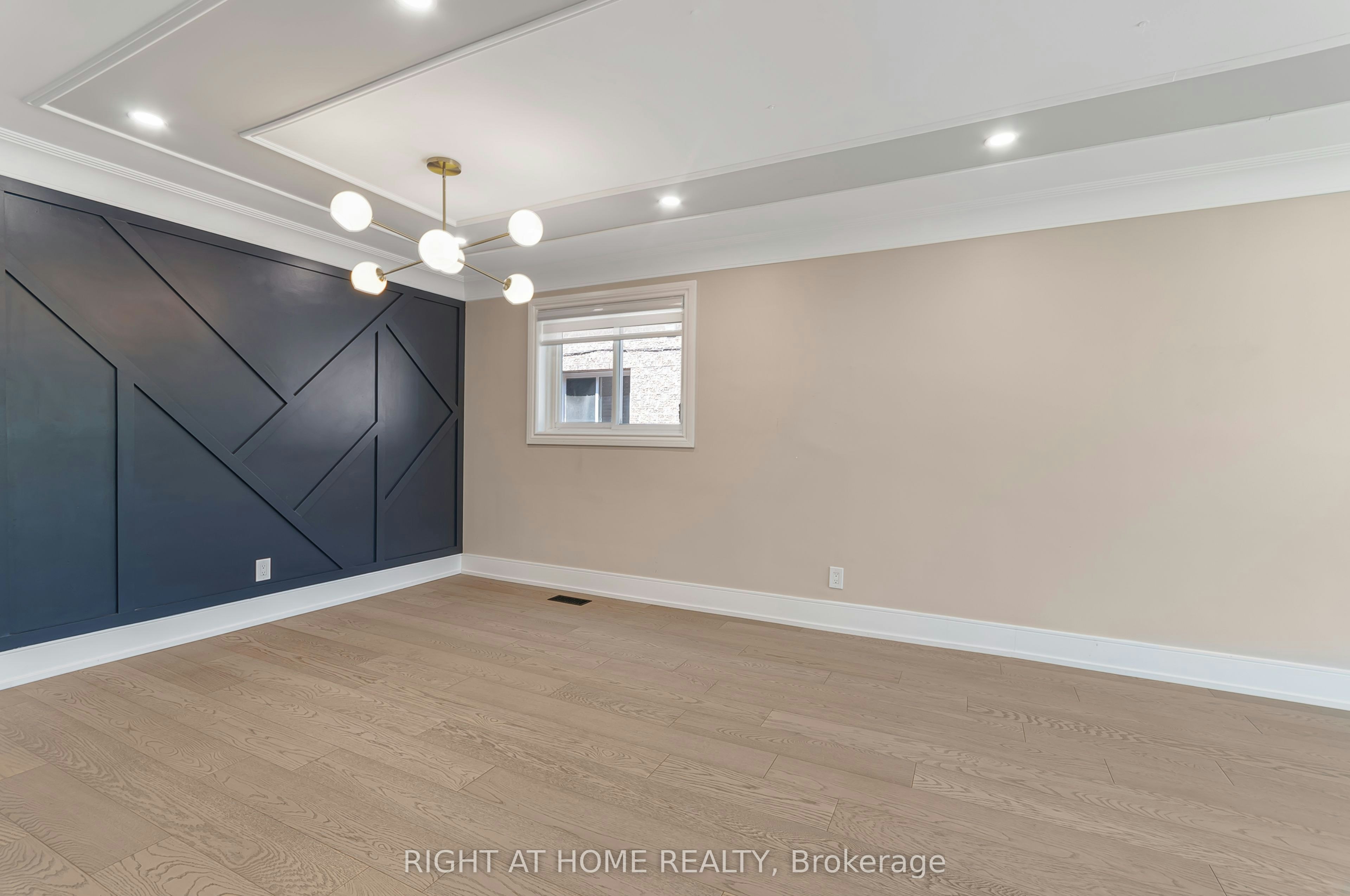 Main-128 Twenty Second Street, Toronto, ON, M8V 3M4 - 8