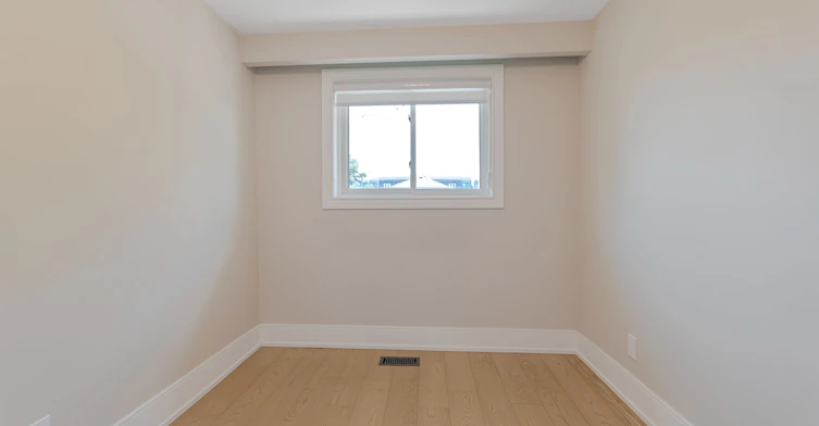 Main-128 Twenty Second Street, Toronto, ON, M8V 3M4 - 21