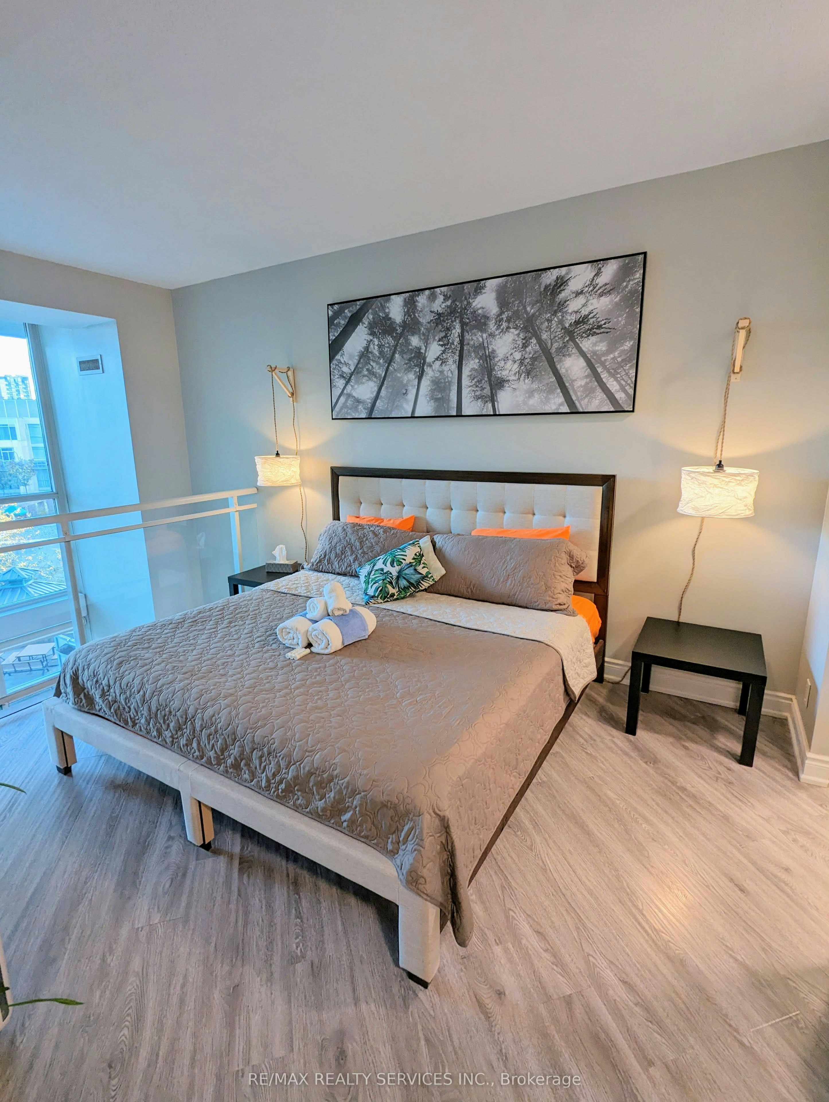 711-220 Burnhamthorpe Road W, Mississauga, ON, L5B 4N4 - 13