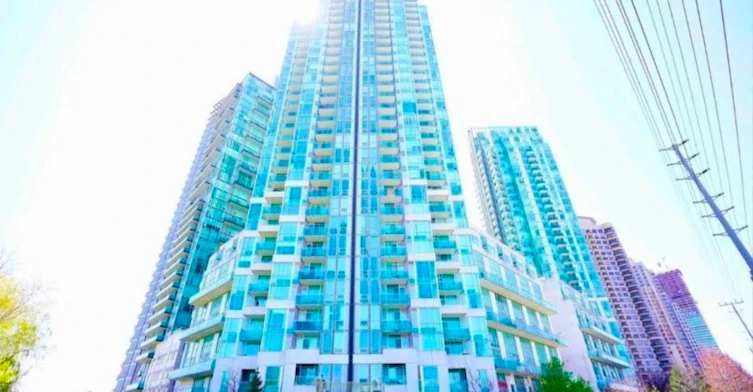 711-220 Burnhamthorpe Road W, Mississauga, ON, L5B 4N4