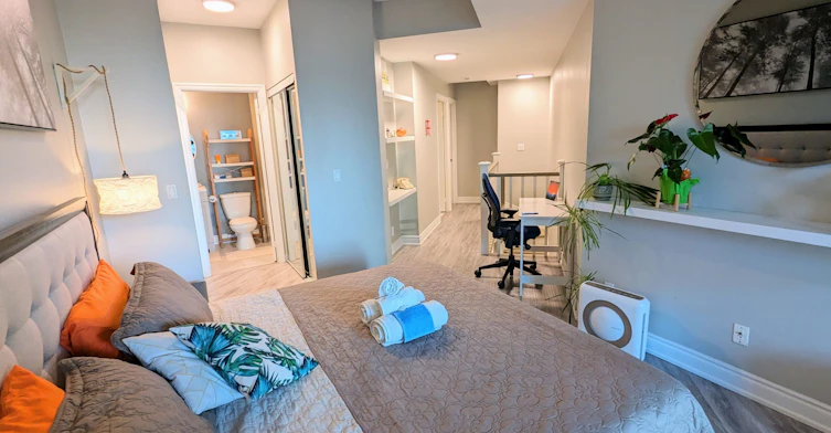 711-220 Burnhamthorpe Road W, Mississauga, ON, L5B 4N4 - 12