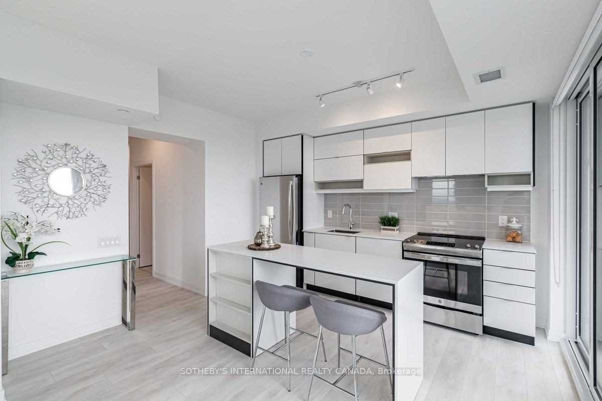 2510-4065 Confederation Parkway, Mississauga, ON, L5B 4N1 - 9