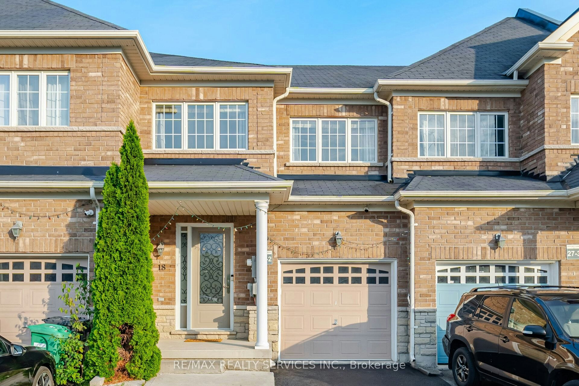 18 Seedland Crescent, Brampton, ON, L6R 0Z5
