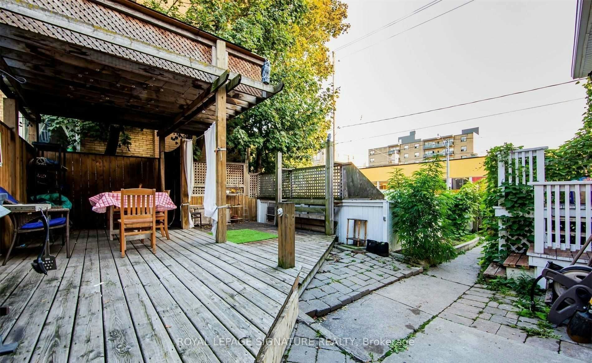 1-1 Maynard Avenue, Toronto, ON, M6K 2Z7 - 16
