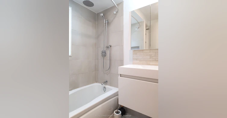 1-1 Maynard Avenue, Toronto, ON, M6K 2Z7 - 22