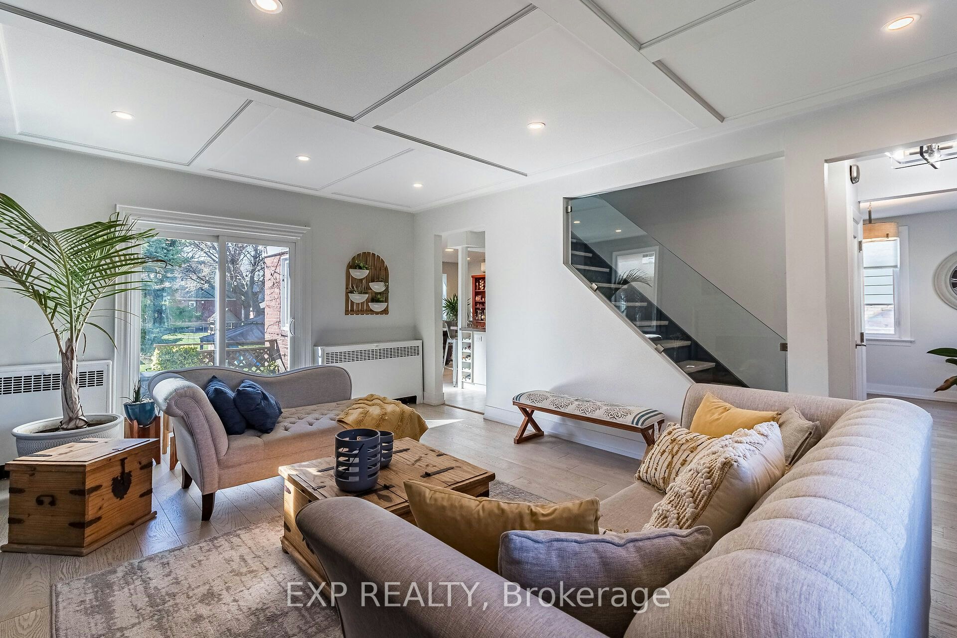 205 Church Street, Toronto, ON, M9N 1N9 - 7