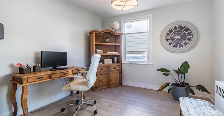 205 Church Street, Toronto, ON, M9N 1N9 - 4