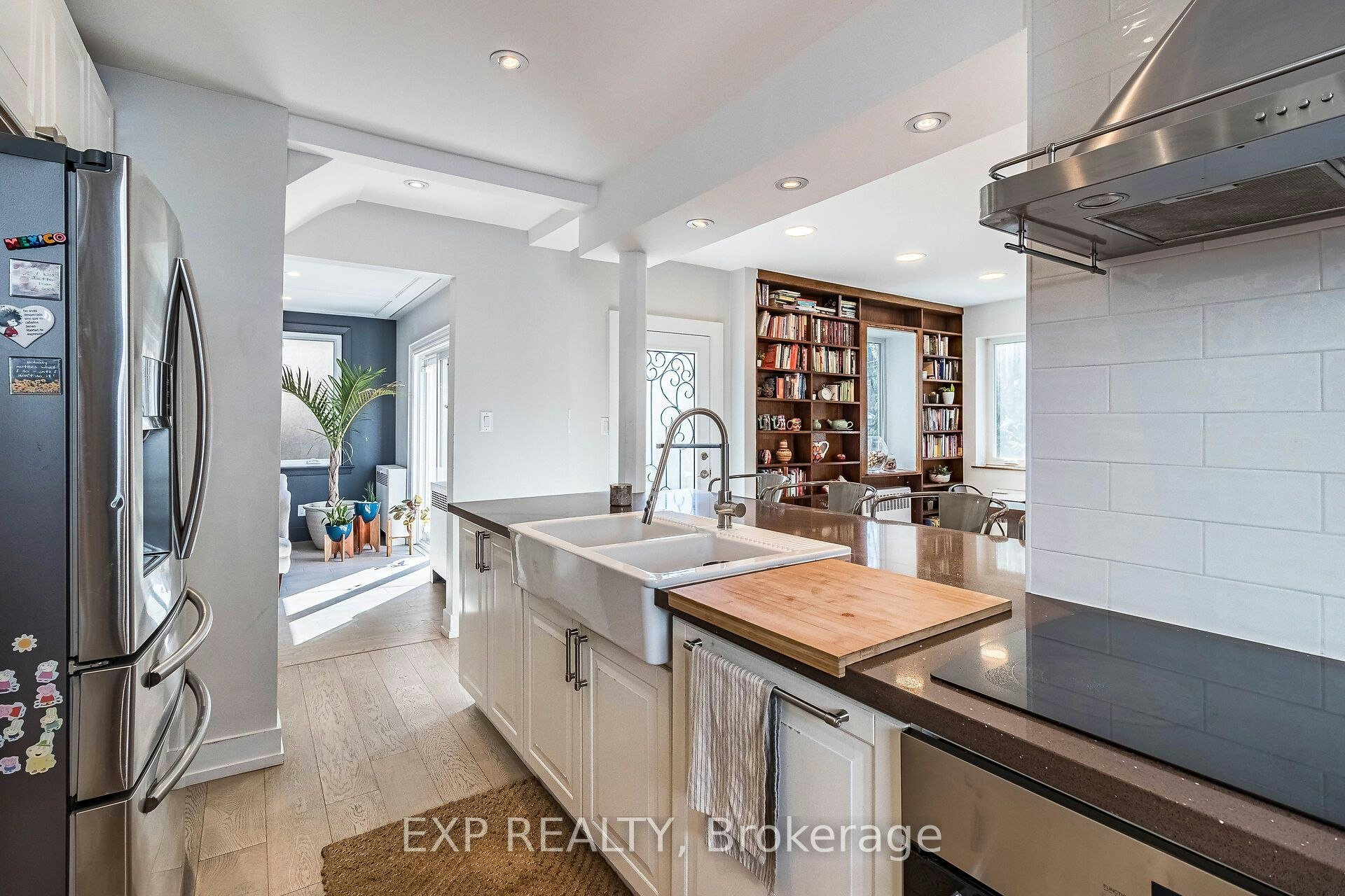 205 Church Street, Toronto, ON, M9N 1N9 - 12