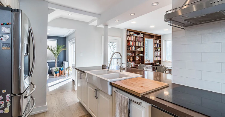 205 Church Street, Toronto, ON, M9N 1N9 - 12