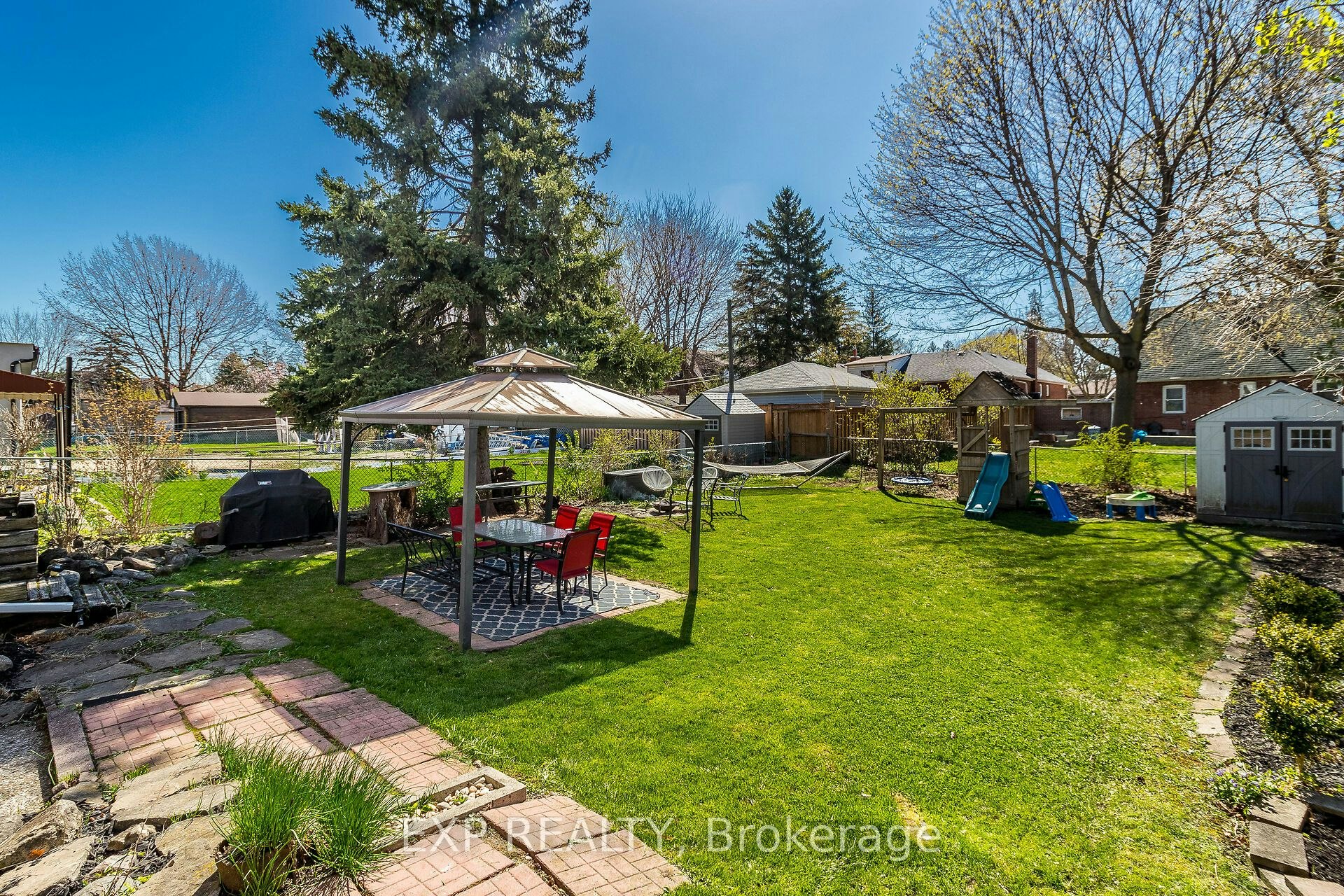 205 Church Street, Toronto, ON, M9N 1N9 - 29