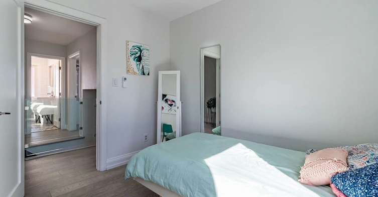 205 Church Street, Toronto, ON, M9N 1N9 - 23