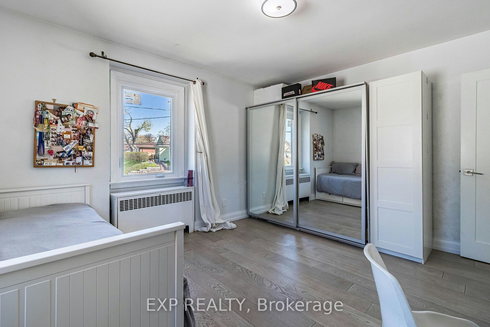 205 Church Street, Toronto, ON, M9N 1N9 - 26