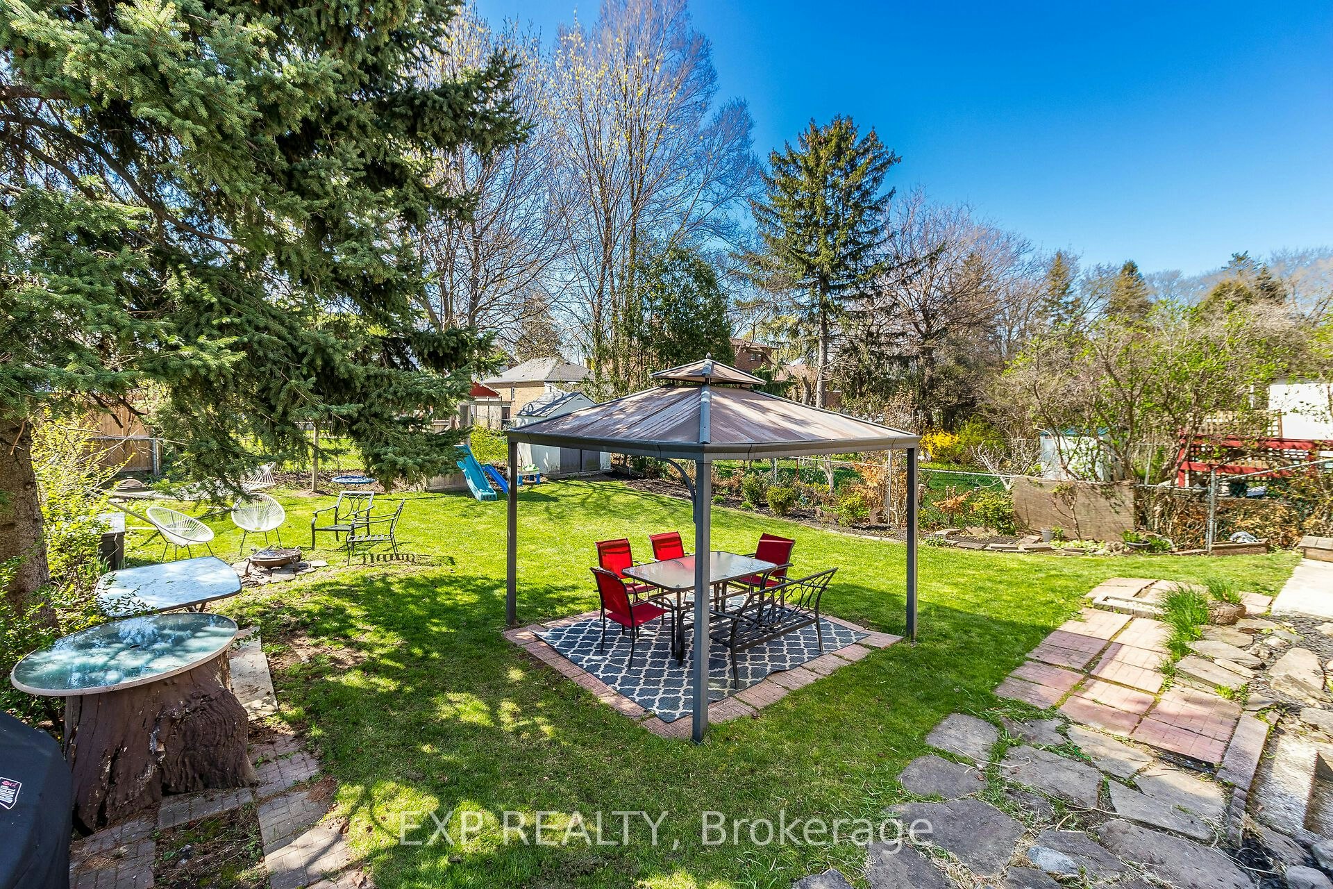 205 Church Street, Toronto, ON, M9N 1N9 - 31