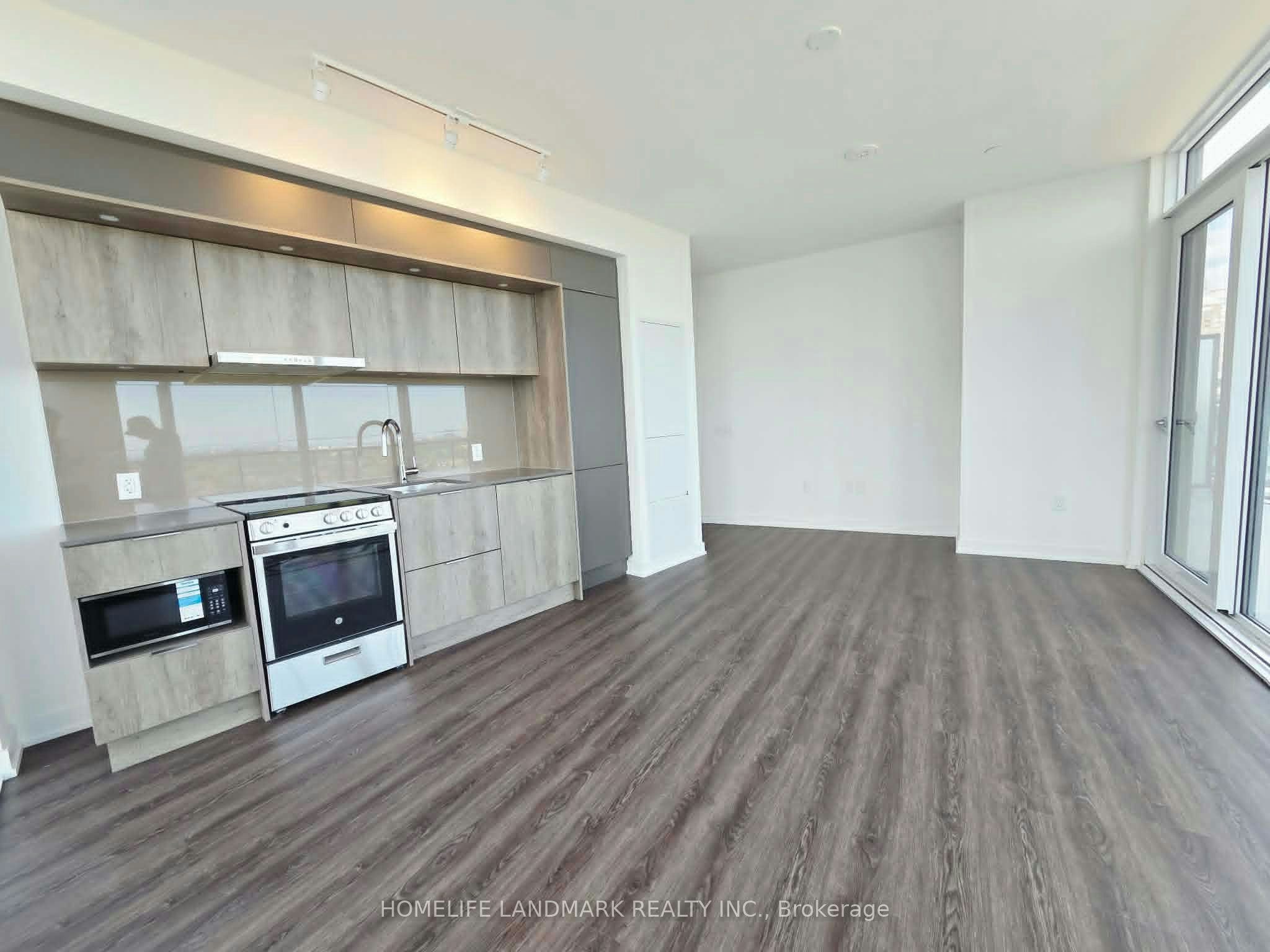 617-448 Burnhamthorpe Road W, Mississauga, ON, L5B 0R4 - 7