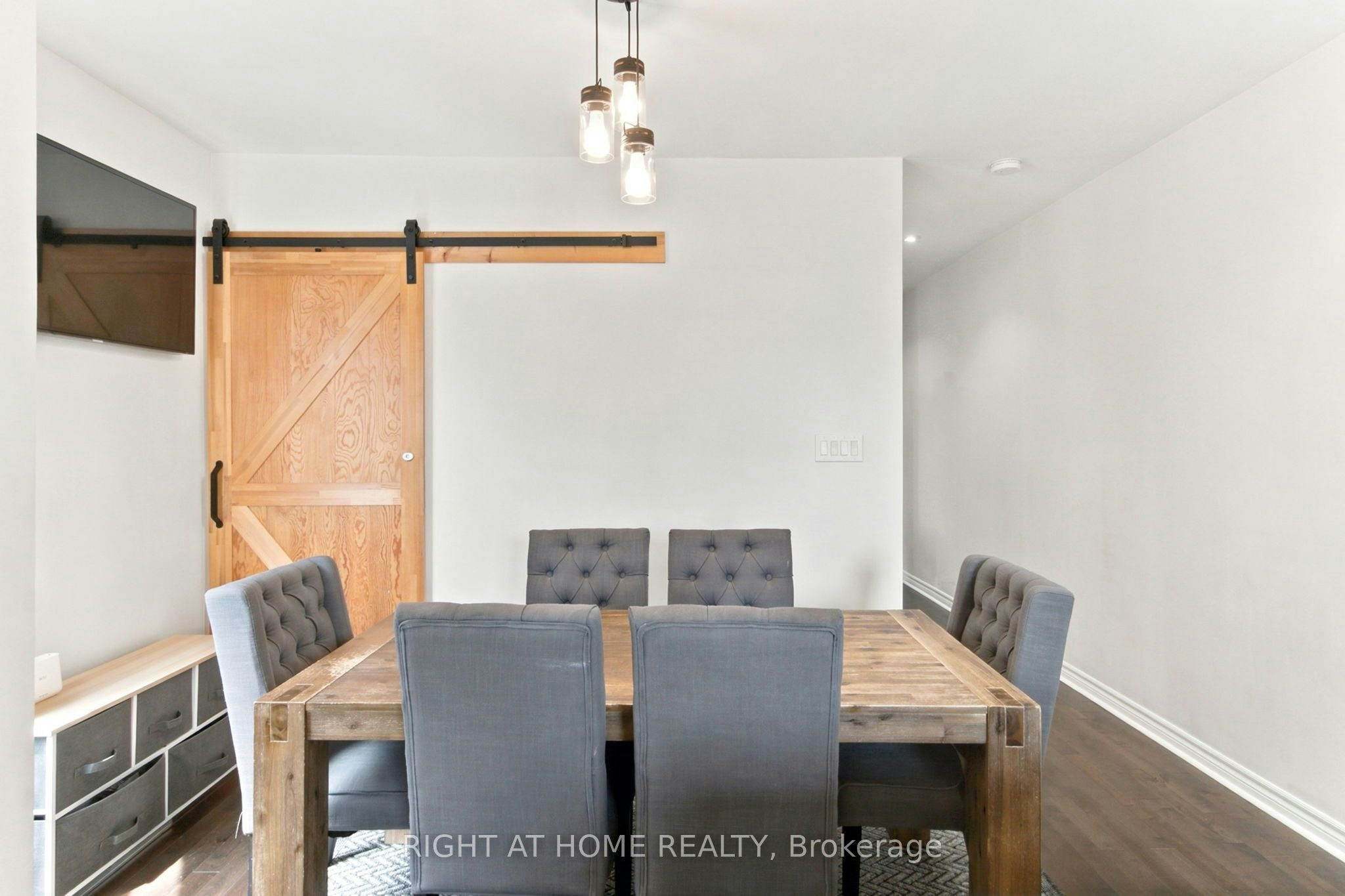 (Main & Upper)-77 Lappin Avenue, Toronto, ON, M6H 1Y3 - 8