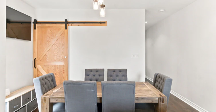 (Main & Upper)-77 Lappin Avenue, Toronto, ON, M6H 1Y3 - 8