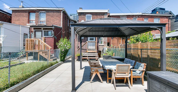 (Main & Upper)-77 Lappin Avenue, Toronto, ON, M6H 1Y3 - 38