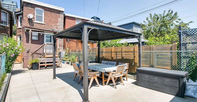 (Main & Upper)-77 Lappin Avenue, Toronto, ON, M6H 1Y3 - 37