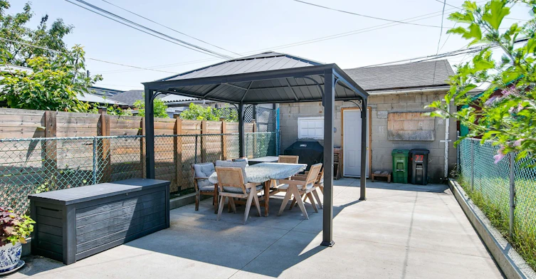 (Main & Upper)-77 Lappin Avenue, Toronto, ON, M6H 1Y3 - 34