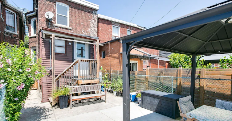 (Main & Upper)-77 Lappin Avenue, Toronto, ON, M6H 1Y3 - 39