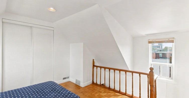 (Main & Upper)-77 Lappin Avenue, Toronto, ON, M6H 1Y3 - 30