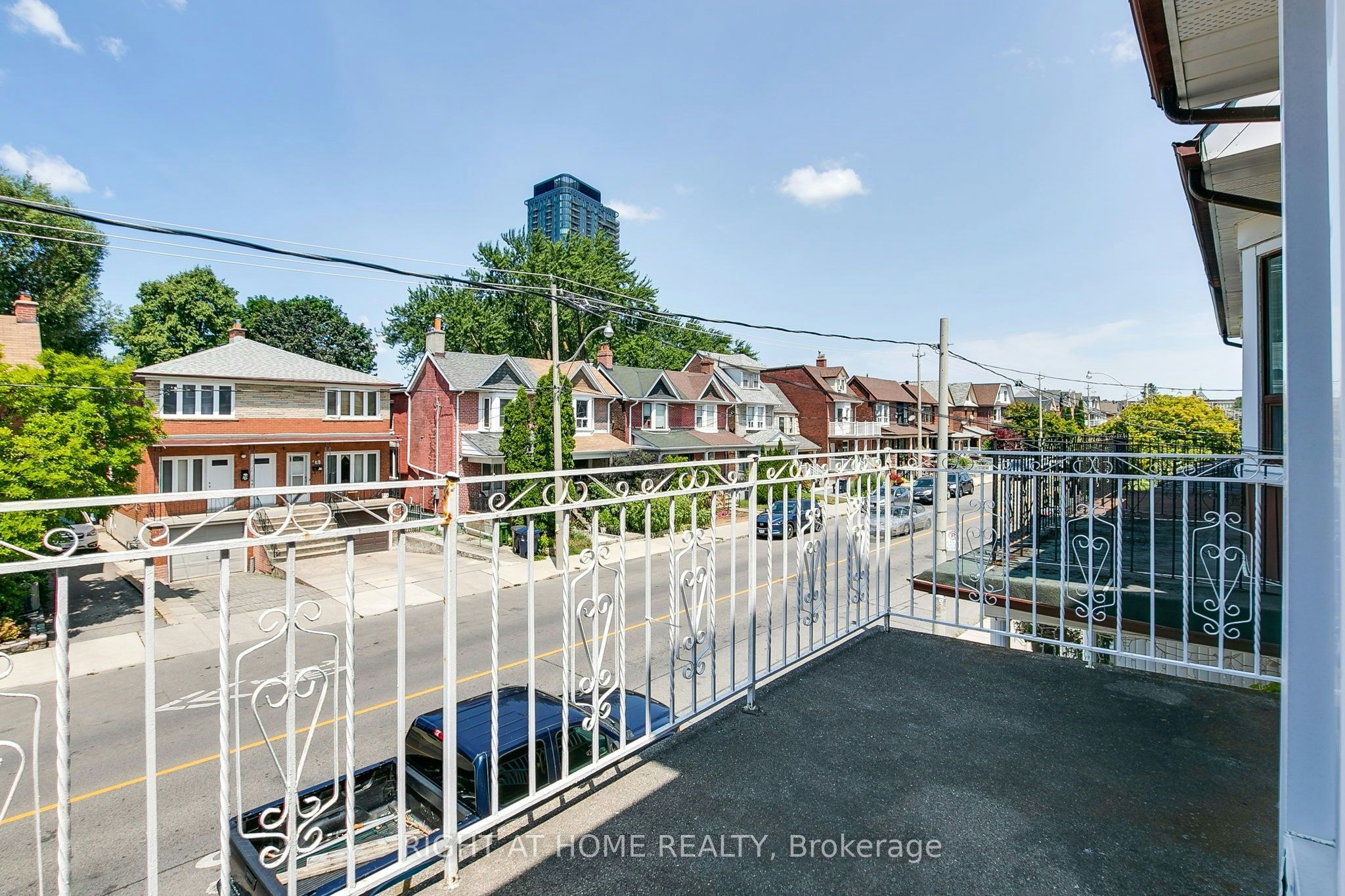 (Main & Upper)-77 Lappin Avenue, Toronto, ON, M6H 1Y3 - 32