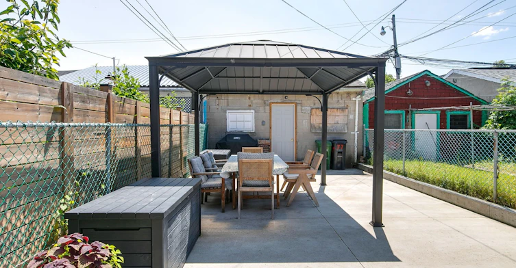 (Main & Upper)-77 Lappin Avenue, Toronto, ON, M6H 1Y3 - 35