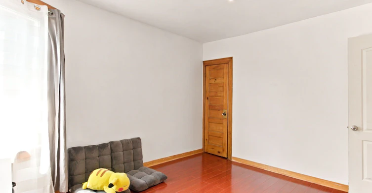 (Main & Upper)-77 Lappin Avenue, Toronto, ON, M6H 1Y3 - 26