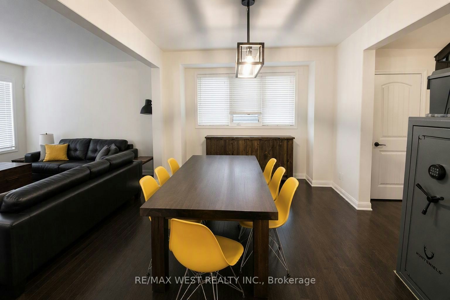 296 Ruhl Drive, Milton, ON, L9T 8C9 - 4