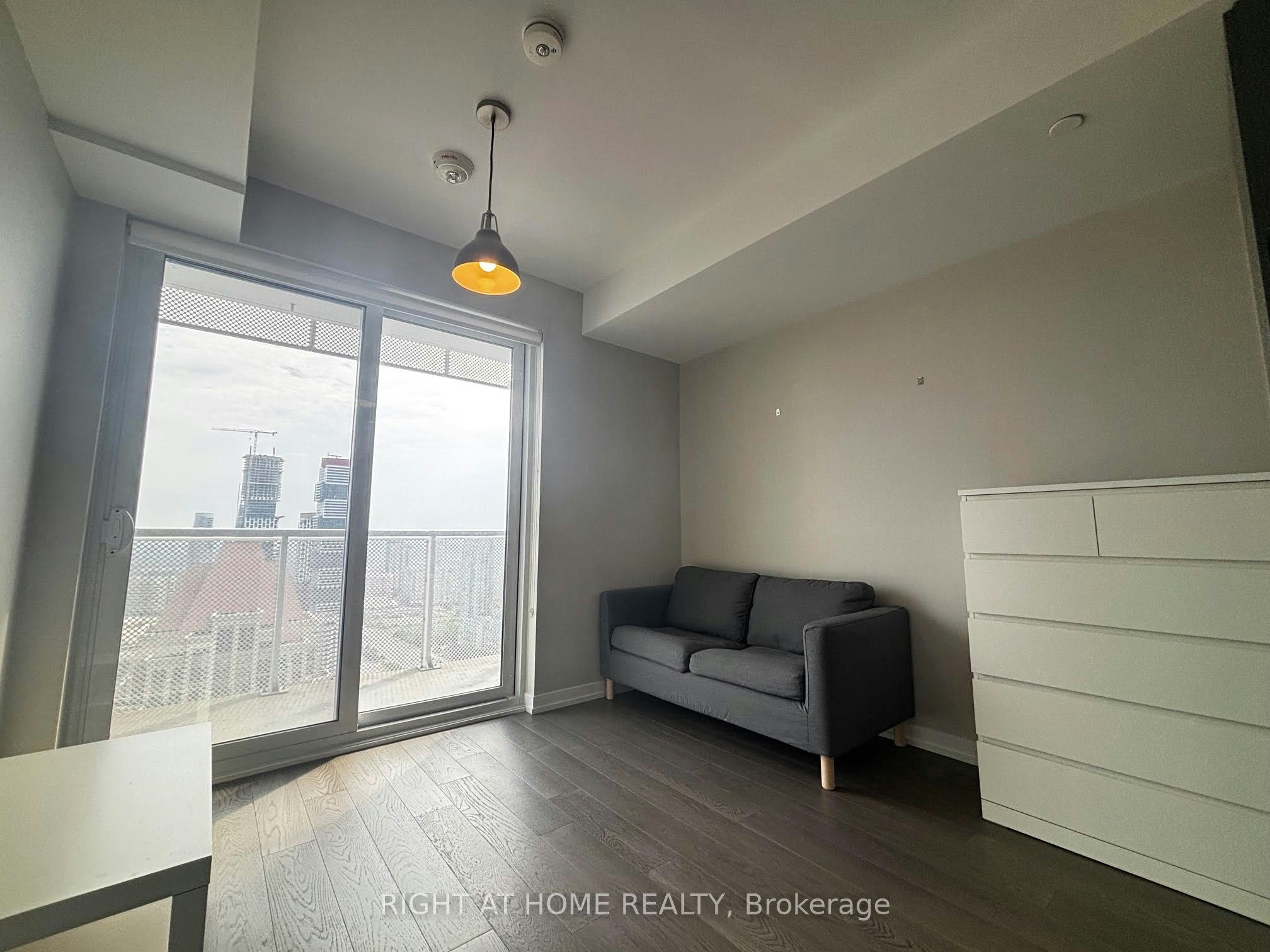 3707-4065 Confederation Parkway, Mississauga, ON, L5B 0L4 - 6