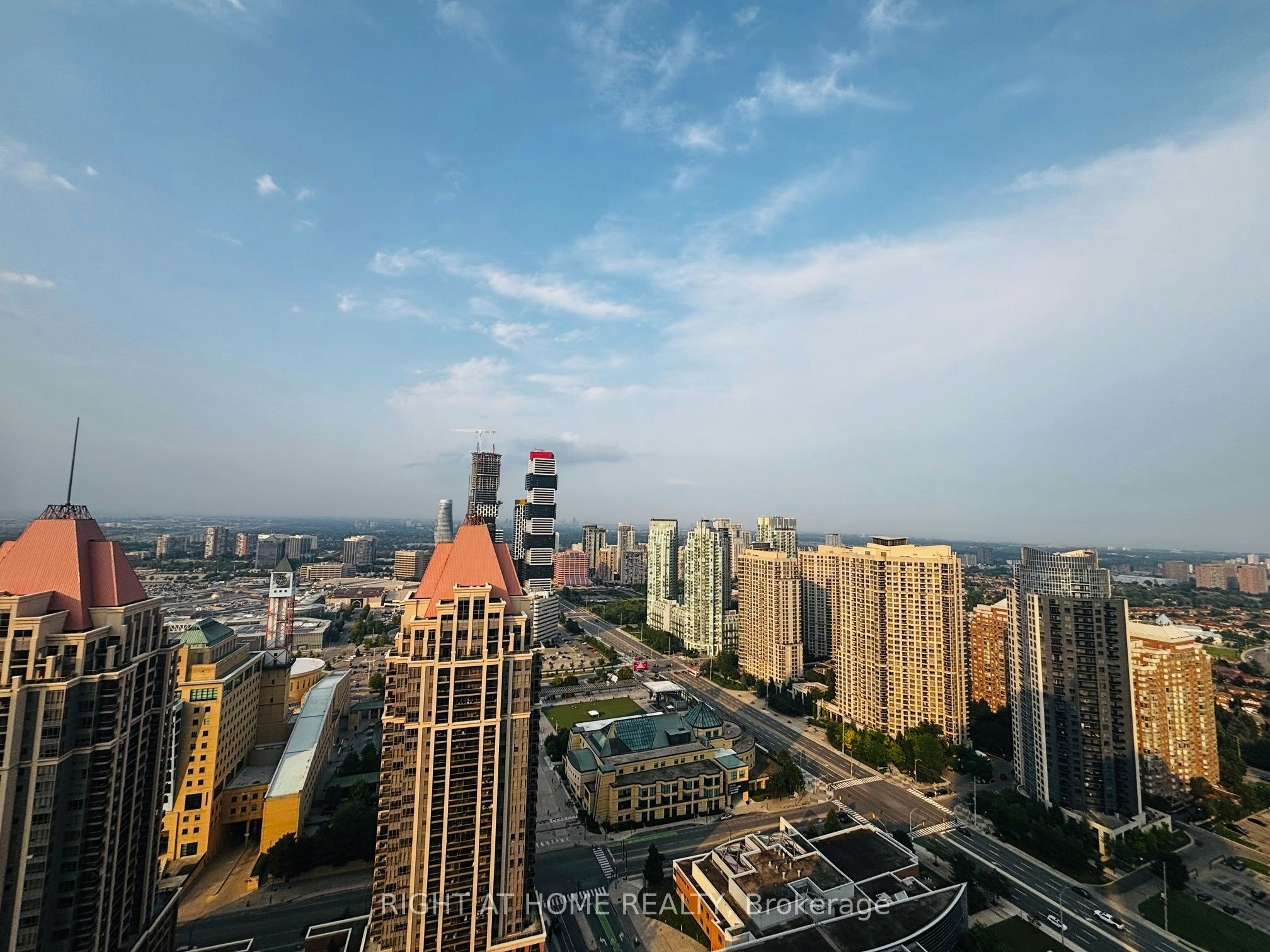 3707-4065 Confederation Parkway, Mississauga, ON, L5B 0L4 - 11