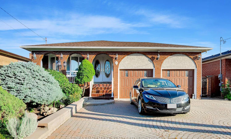 5 Byworth Boulevard