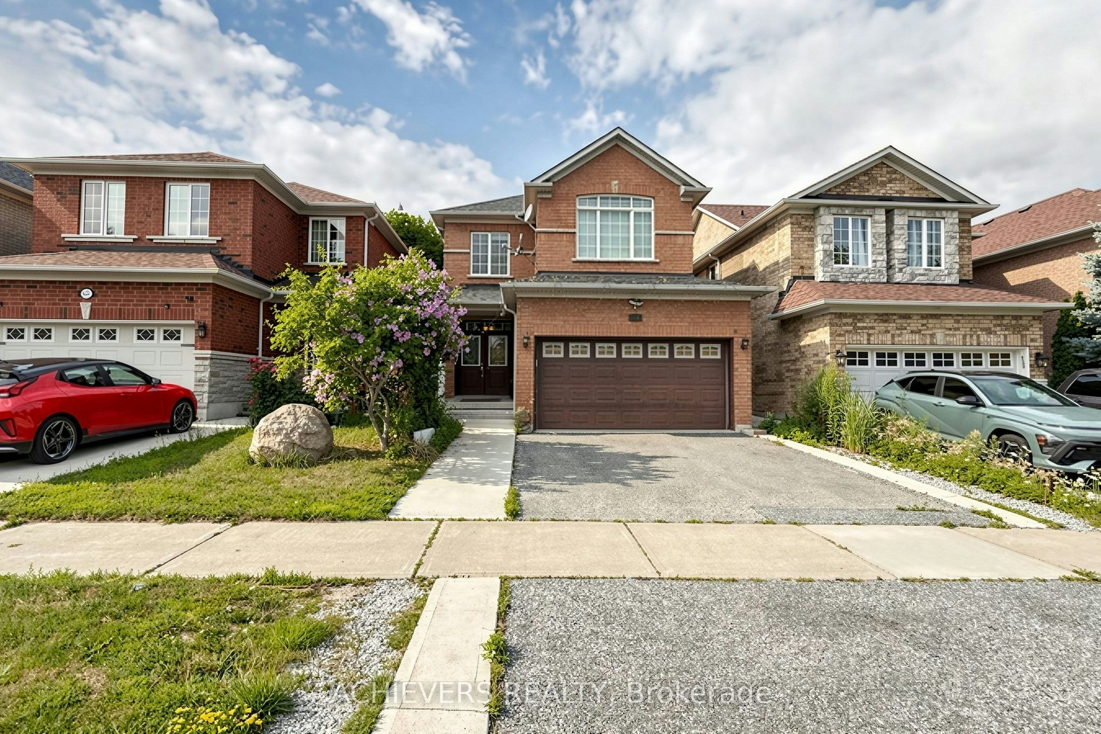 517 Navigator Drive, Mississauga, ON, L5W 1P5