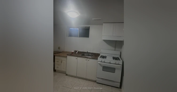 783 Consort Crescent, Mississauga, ON, L5C 1J8 - 5